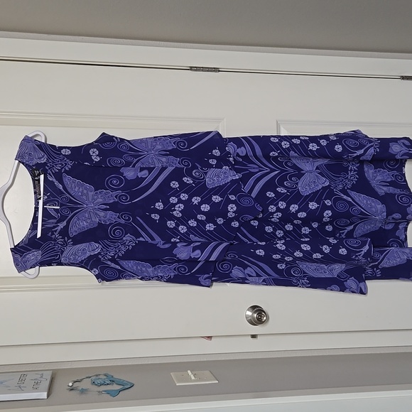 The Pyramid Collection Dress - Picture 1 of 4